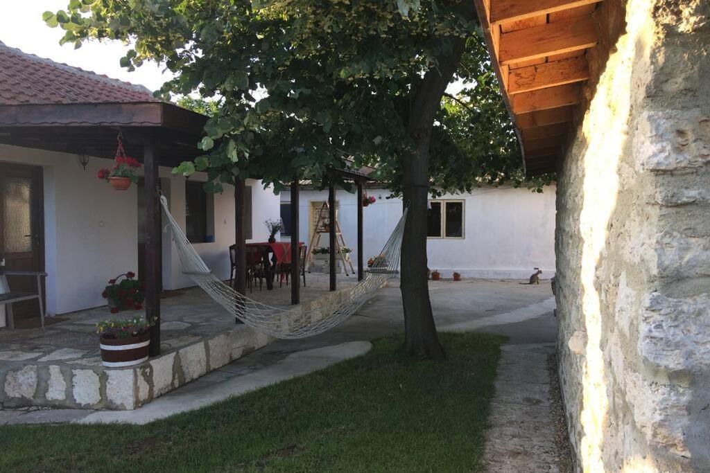 Guest House Kostadinovi Bŭlgarevo Exterior photo